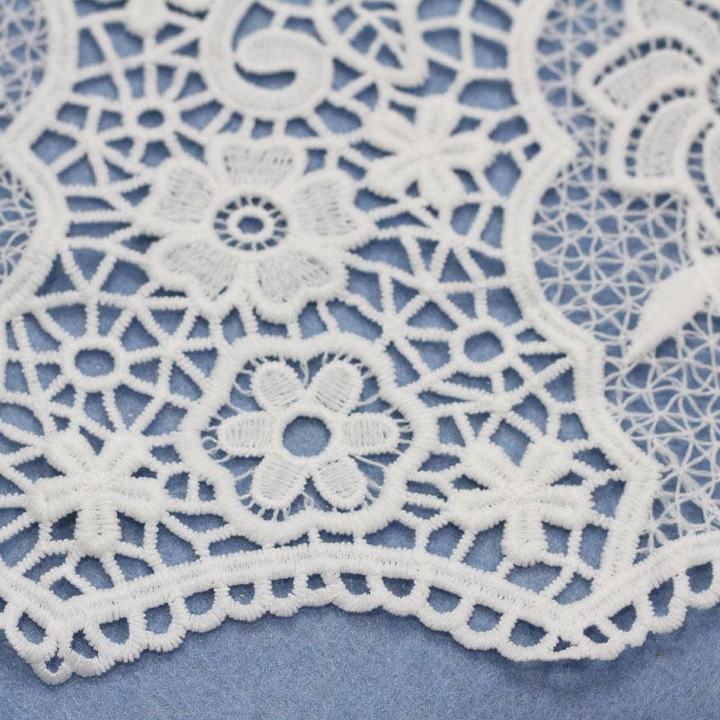 辨别刺繡花邊質量優劣的(de)方法