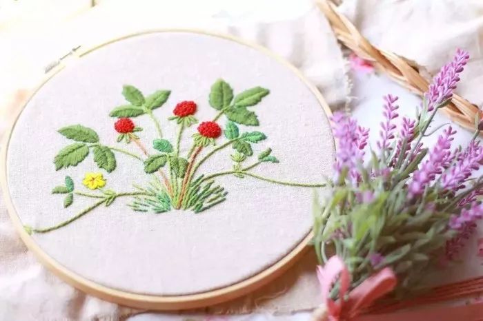 15個(gè)步驟讓您掌握刺繡要(yào / yāo)領