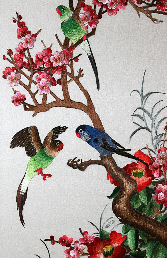 中國(guó)手工刺繡，永不(bù)過時(shí)的(de)美